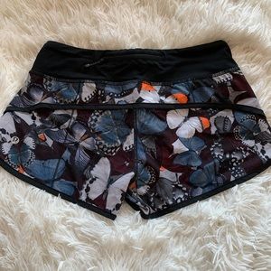 Lululemon 🦄RARE Biggie So Fly Butterfly Speed Up short sz 4